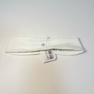 Lululemon Fly Away Tamer Headband - White - Luxtreme Velvet Grip